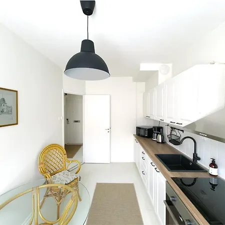 Beautiful Fully Equipped City 아파트